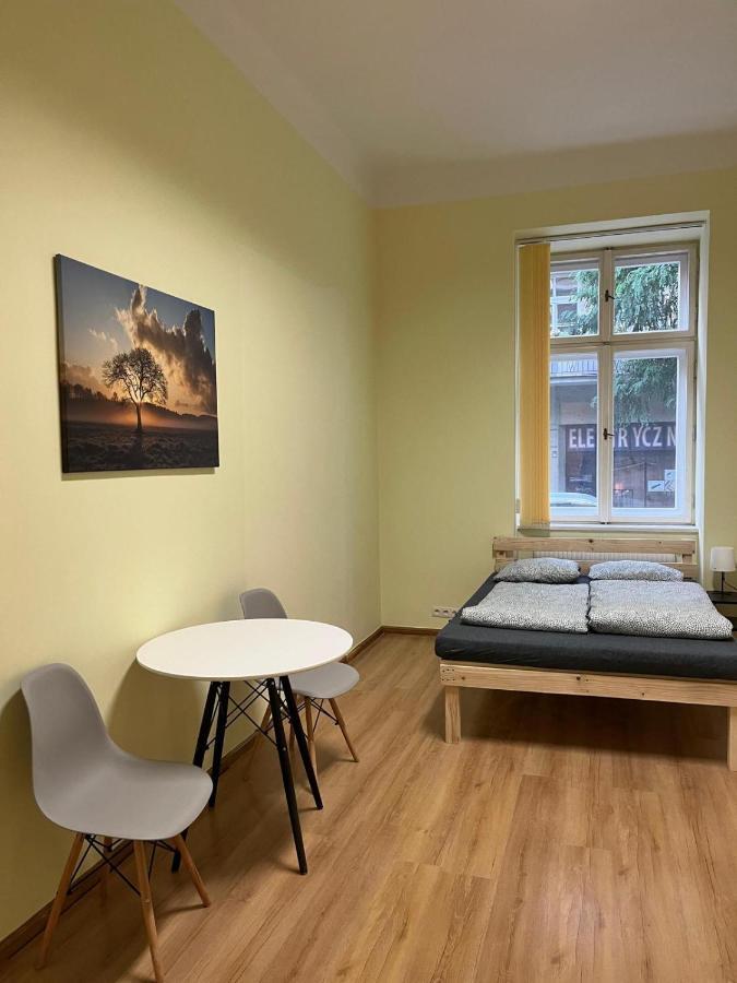 Batorego Lovely Rooms Cracovie Extérieur photo